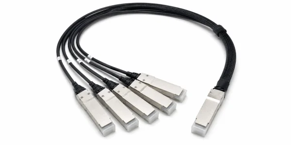 Arista CAB-D-4Q-400G-2M 400G DAC QSFP-DD auf 4x QSFP56 – passives Direct-Attach-Kupferkabel (DAC), 400GBASE-CR8, Länge 2 m